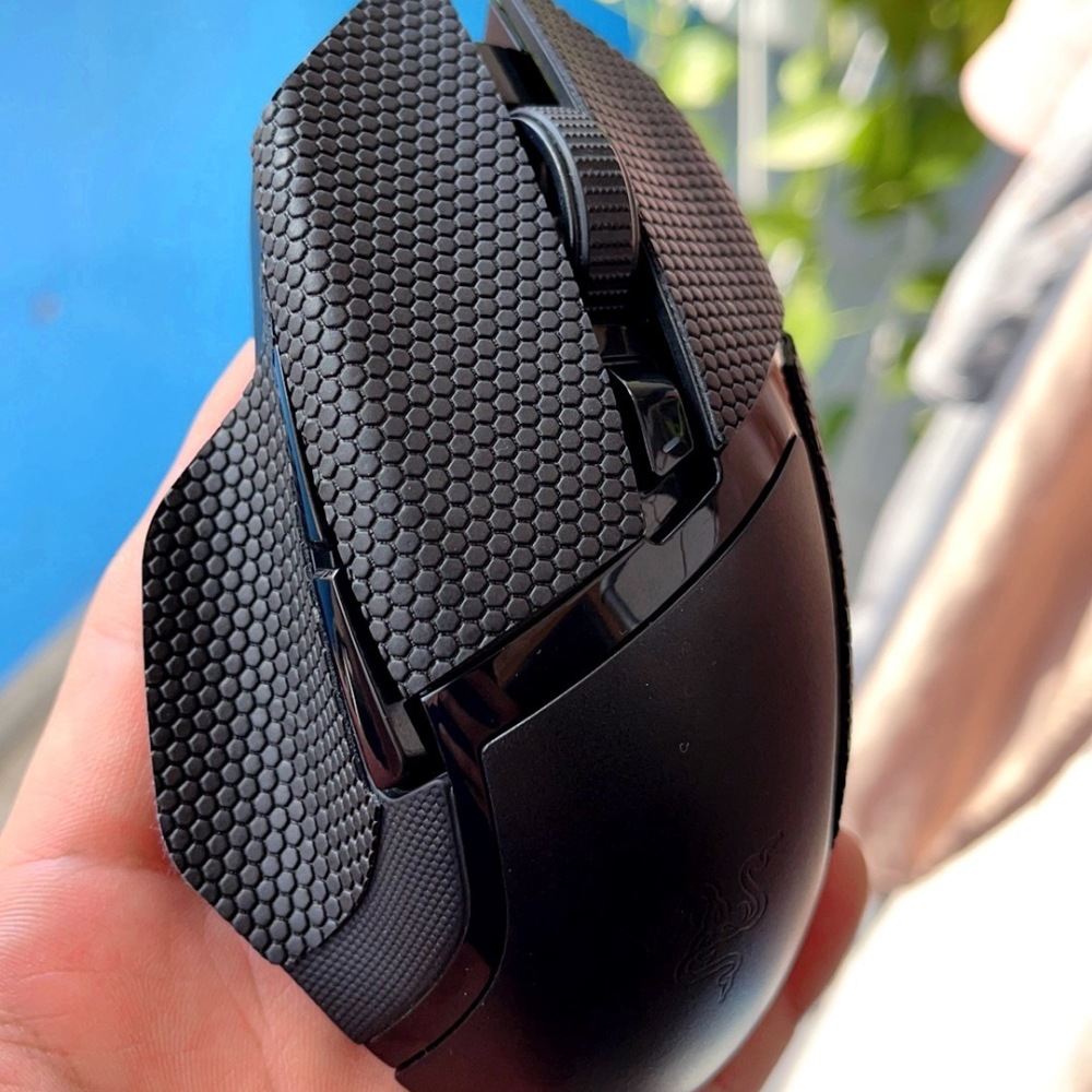 Tech Gaming Accessories - เทปกันลื่นสำหรับเมาส์ Razer Basilisk V2 Ultimate Gaming